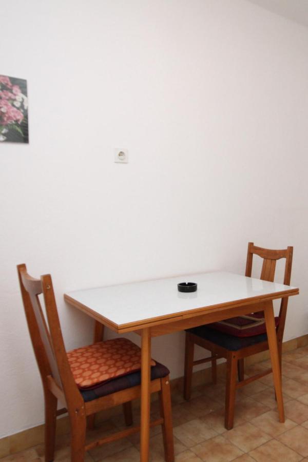 Apartments By The Sea Kustici, Pag - 6335 Zubovići 外观 照片
