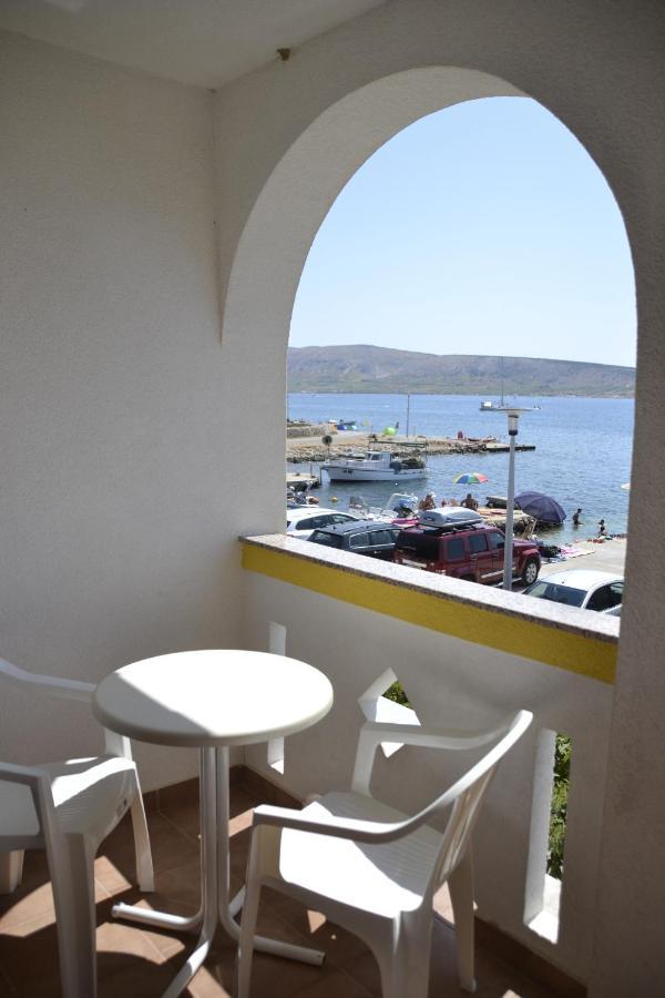 Apartments By The Sea Kustici, Pag - 6335 Zubovići 外观 照片