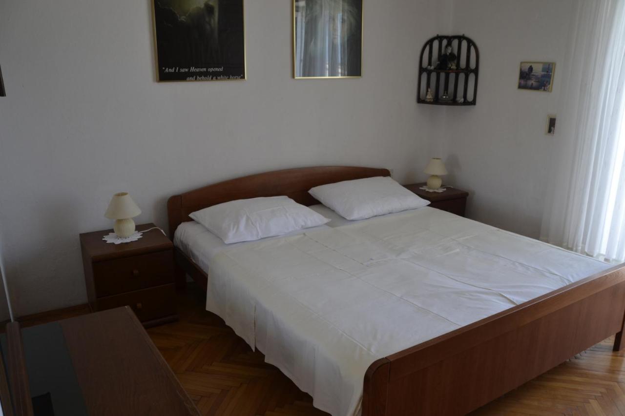 Apartments By The Sea Kustici, Pag - 6335 Zubovići 外观 照片